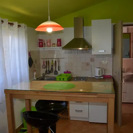 Apartment Little Escape Pula